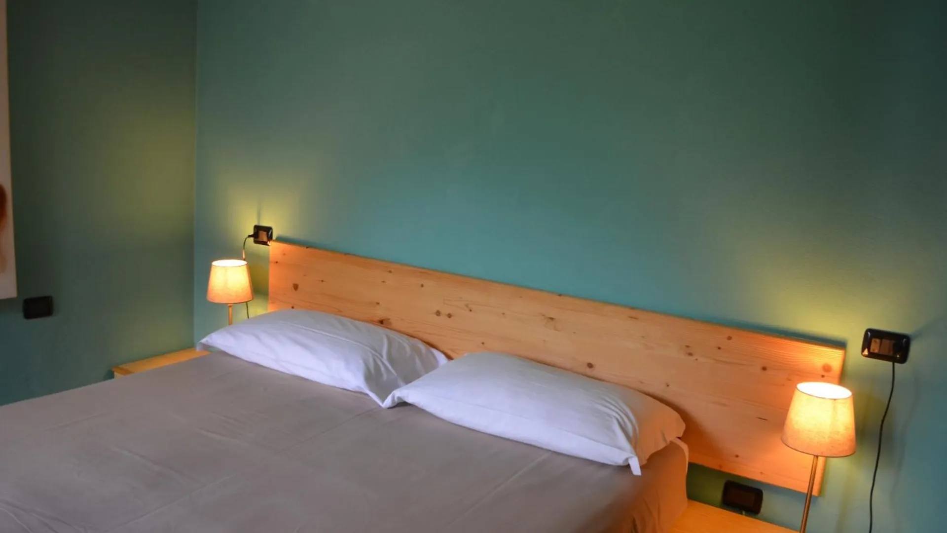 La Locanda Dell'Oreste Dizzasco 0*,  Italy